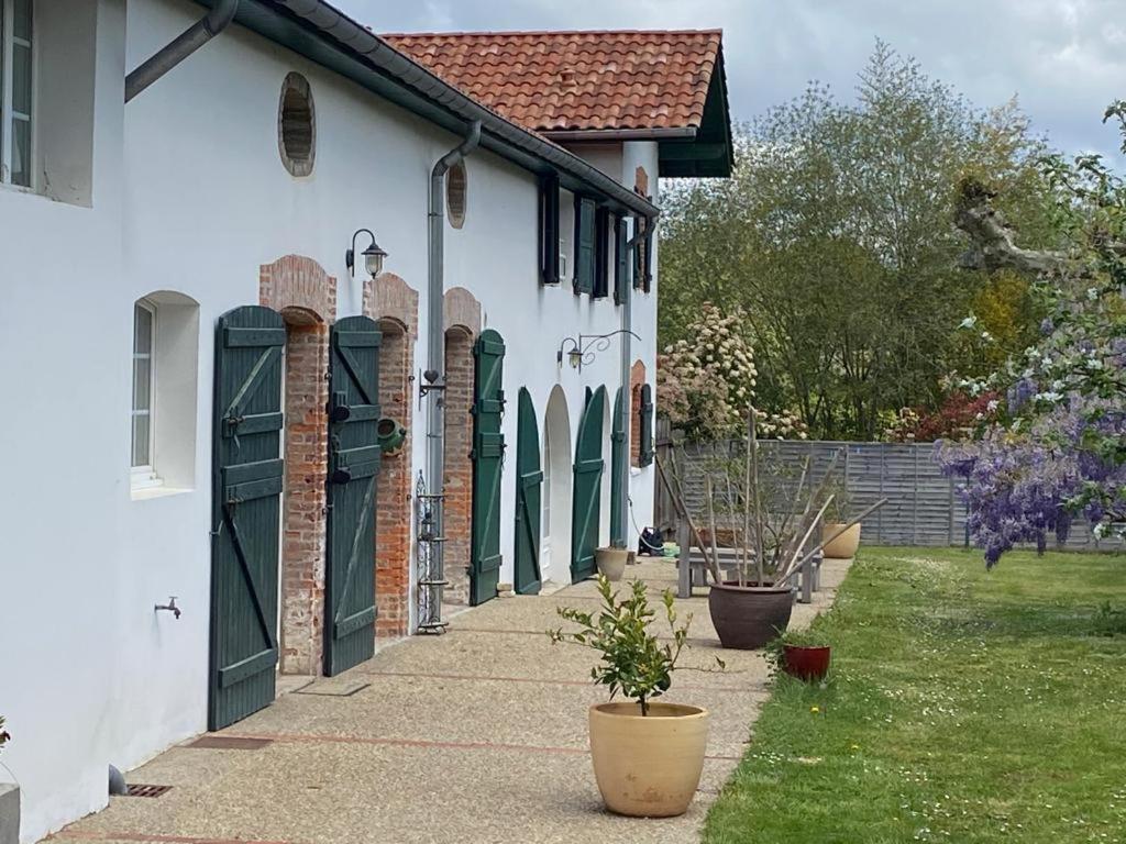 Chambres D'Hotes Maison Narbay Aux Portes Du Pays Basque Saint-André-de-Seignaux Extérieur photo